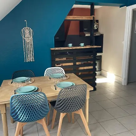 Joli Bord De Mer Daire *